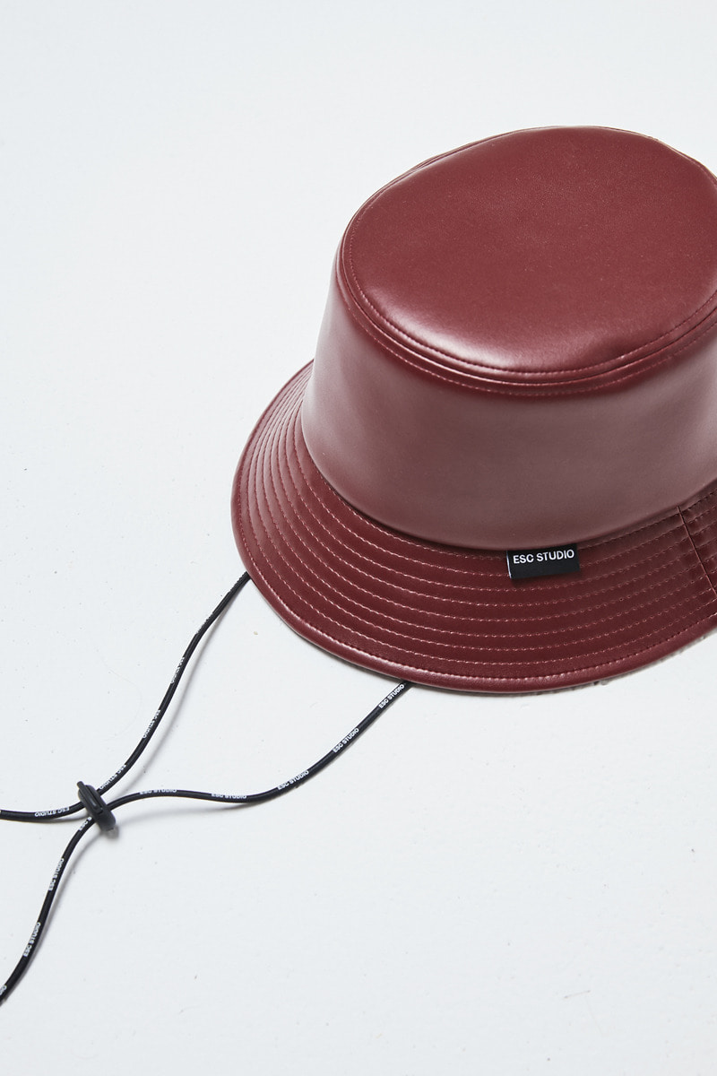 Leather bucket hat (burgundy)